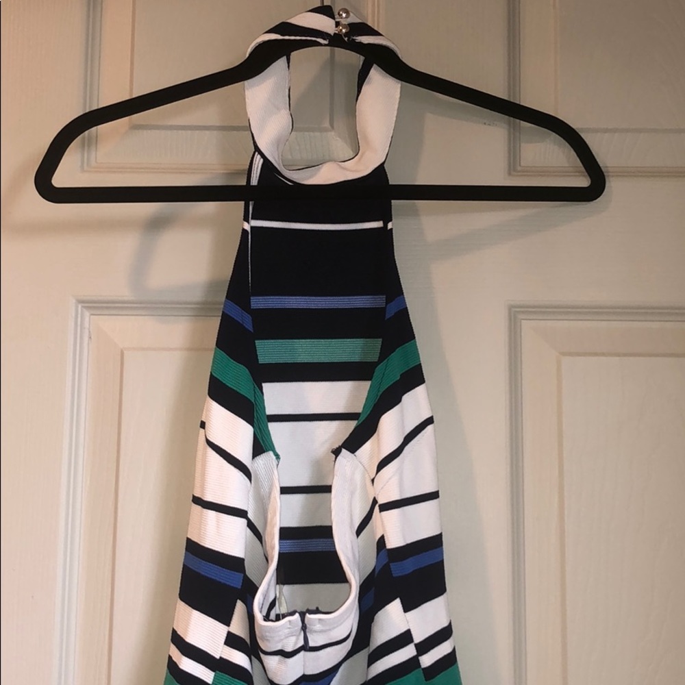 Women’s Ribbed Backless Dress - Picture 3 of 4